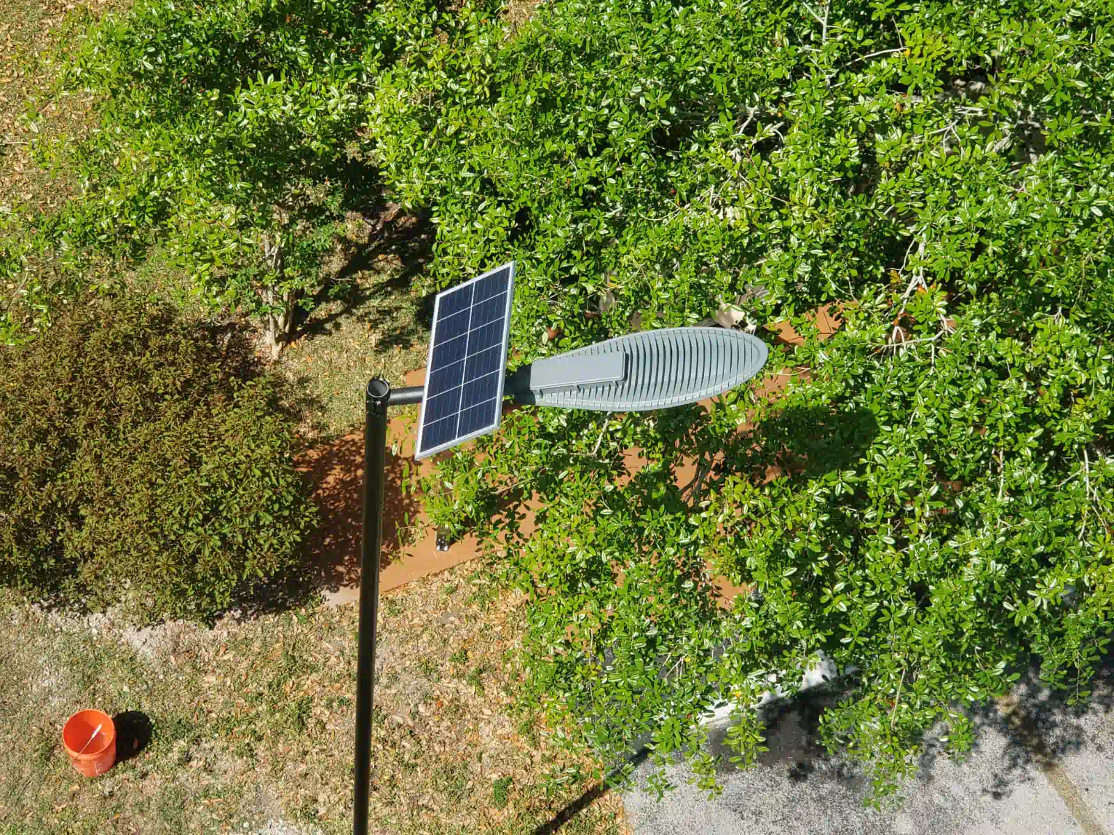 Solar Street Pole Lights Installation 9